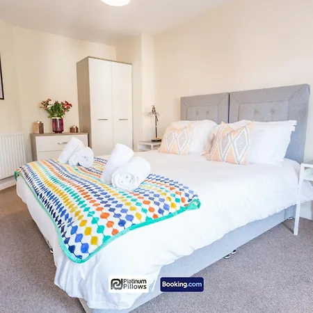 Modern Oxford 2 Bedroom Apartments, Near John Radcliffe Hospital, Families & Contractor Accommodation Buitenkant foto