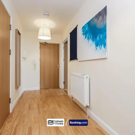 Modern Oxford 2 Bedroom Apartments, Near John Radcliffe Hospital, Families & Contractor Accommodation Buitenkant foto