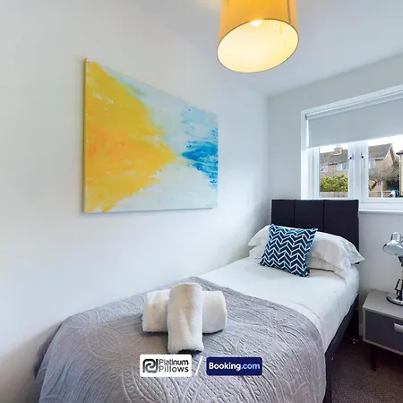 Modern Oxford 2 Bedroom Apartments, Near John Radcliffe Hospital, Families & Contractor Accommodation Buitenkant foto