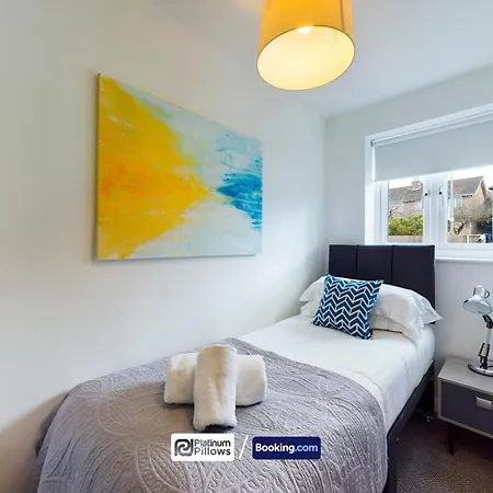 Modern Oxford 2 Bedroom Apartments, Near John Radcliffe Hospital, Families & Contractor Accommodation Buitenkant foto
