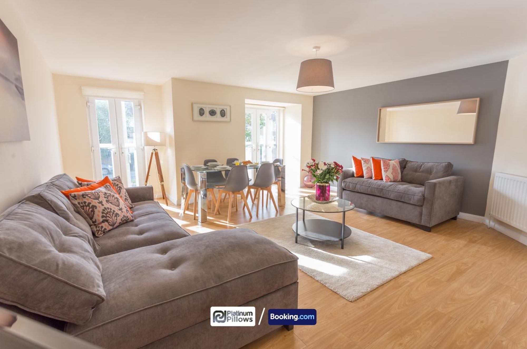 Apartment Modern Oxford 2 Bedroom Apartments, Near John Radcliffe Hospital, Families & Contractor Accommodation *