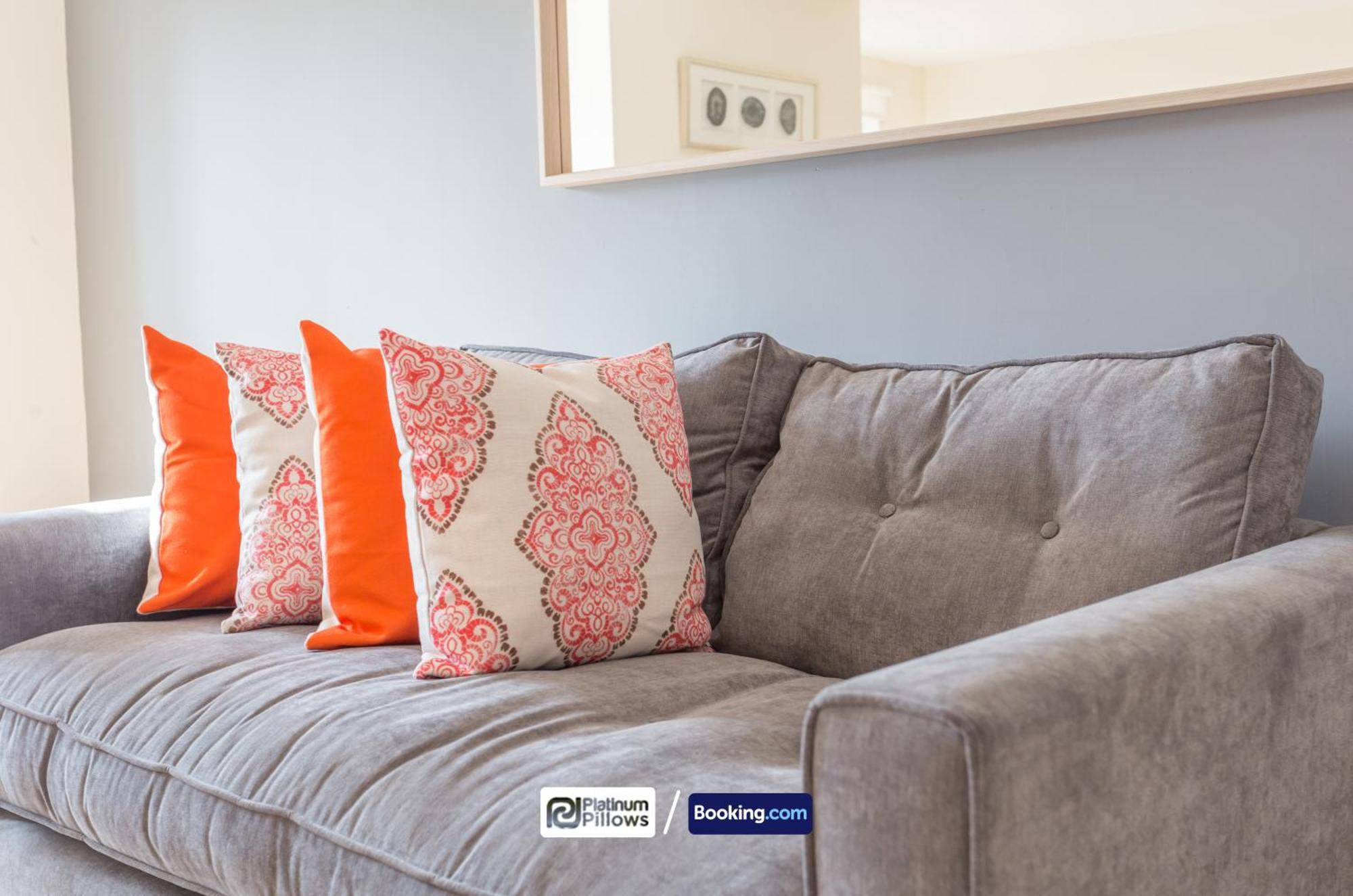 Modern Oxford 2 Bedroom Apartments, Near John Radcliffe Hospital, Families & Contractor Accommodation Apartment Oxford