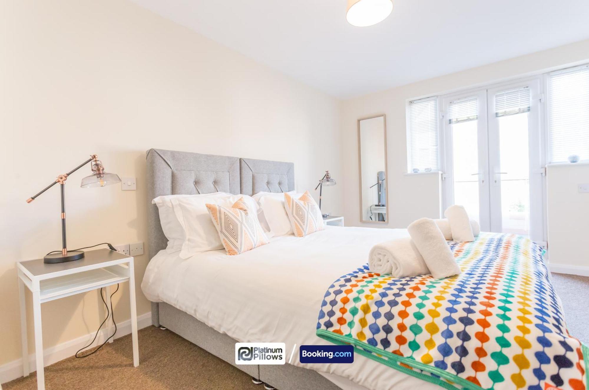 Apartment Modern Oxford 2 Bedroom Apartments, Near John Radcliffe Hospital, Families & Contractor Accommodation