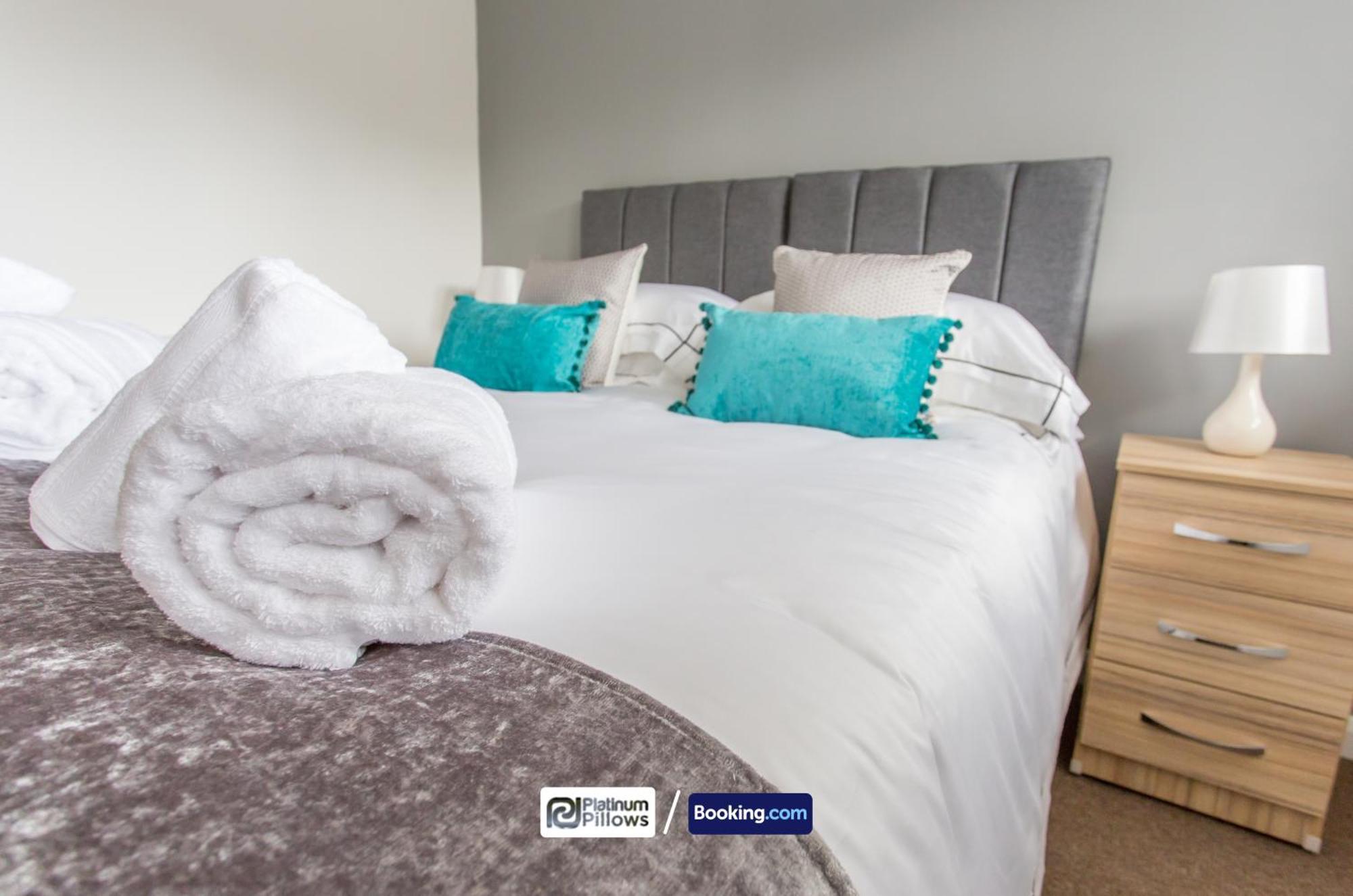 Modern Oxford 2 Bedroom Apartments, Near John Radcliffe Hospital, Families & Contractor Accommodation *