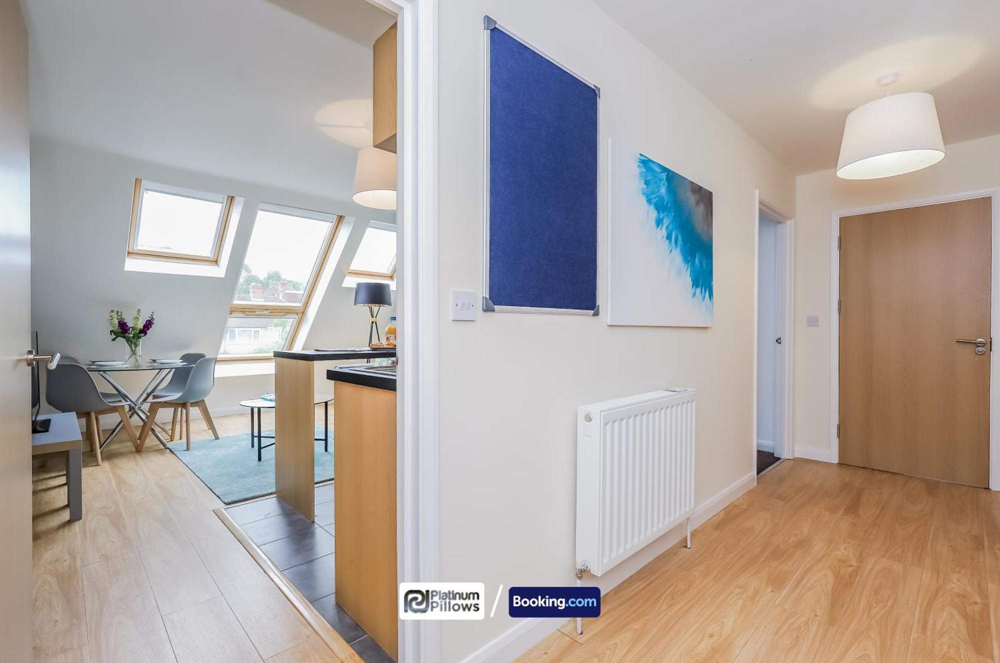 Modern Oxford 2 Bedroom Apartments, Near John Radcliffe Hospital, Families & Contractor Accommodation