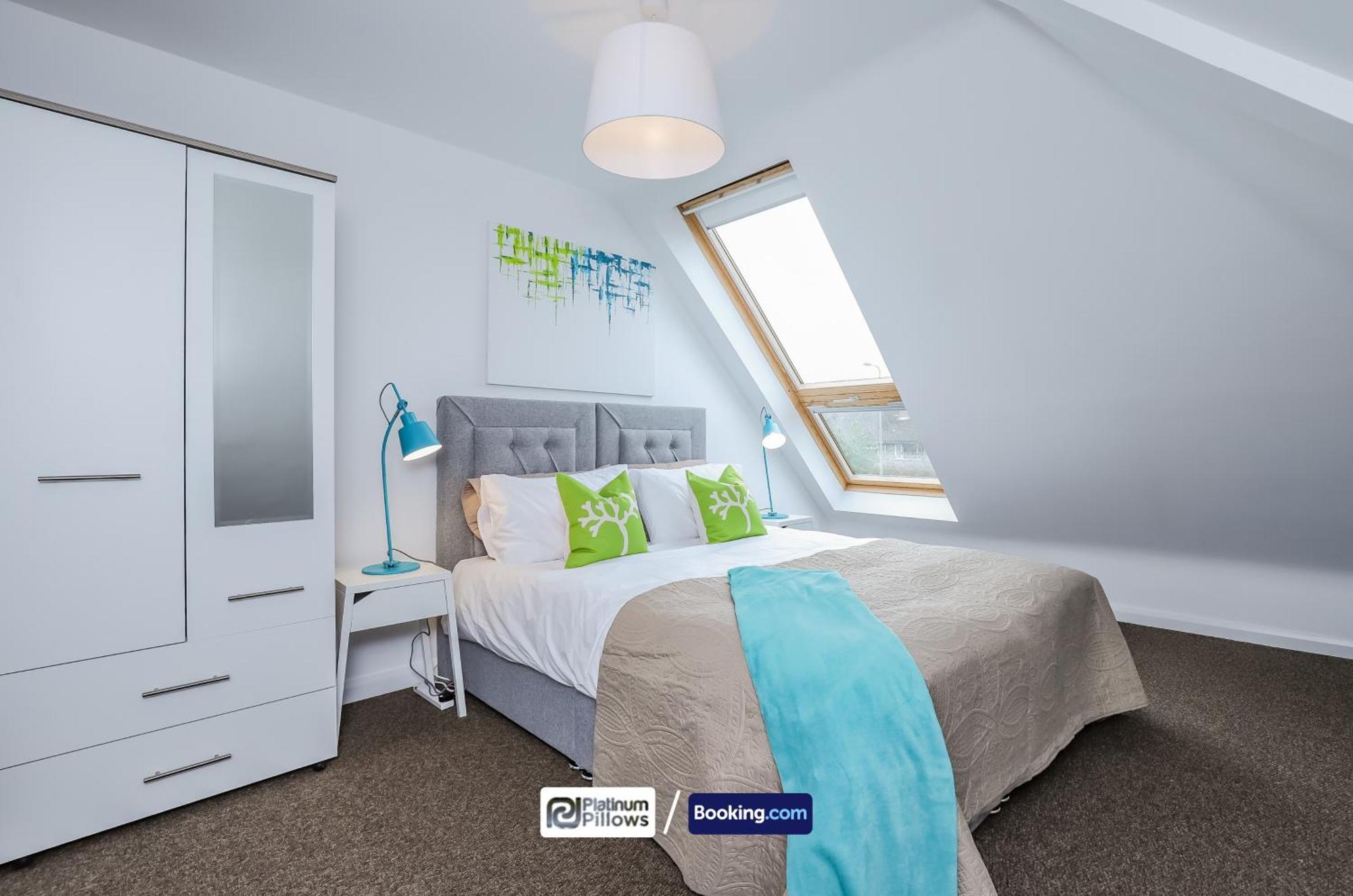 Modern Oxford 2 Bedroom Apartments, Near John Radcliffe Hospital, Families & Contractor Accommodation *