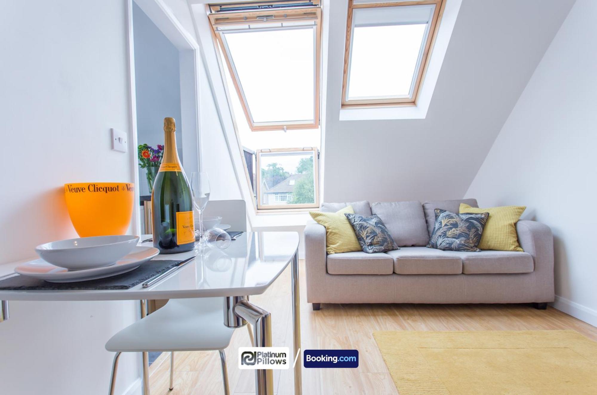 Modern Oxford 2 Bedroom Apartments, Near John Radcliffe Hospital, Families & Contractor Accommodation Appartement