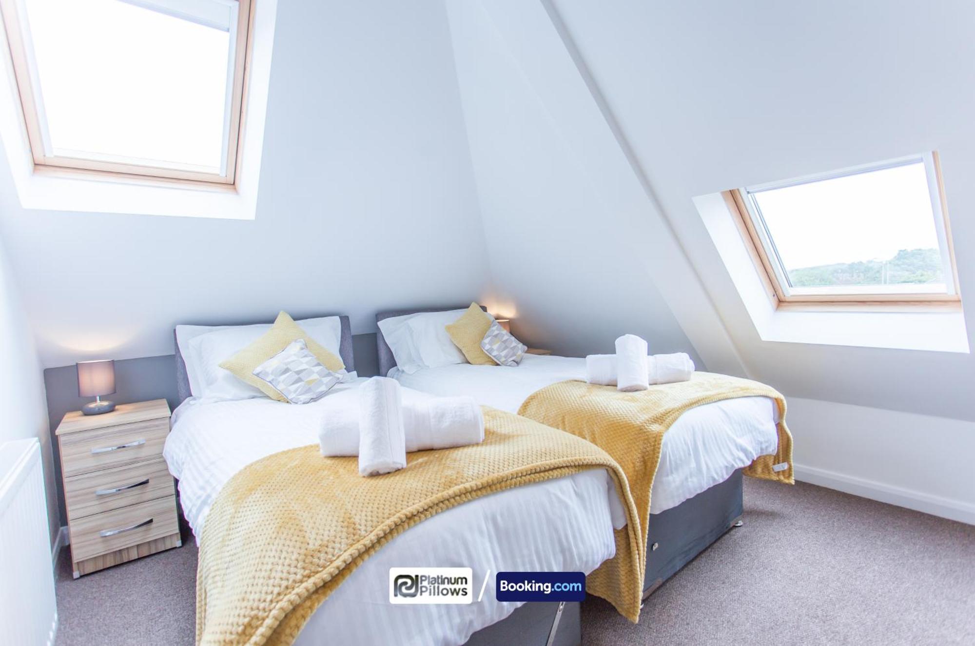 Modern Oxford 2 Bedroom Apartments, Near John Radcliffe Hospital, Families & Contractor Accommodation Appartement *
